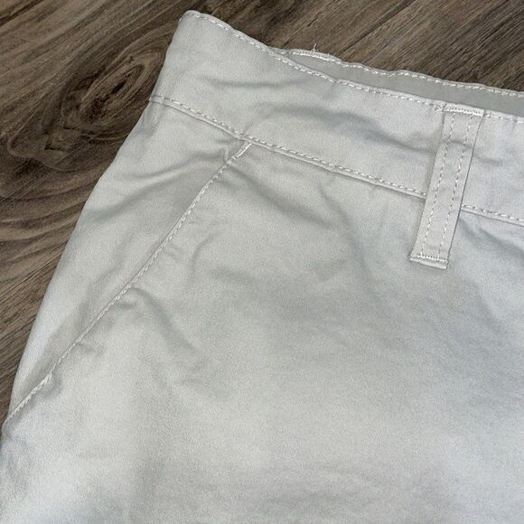 Men’s Light Khaki RSQ Chino Shorts - Picture 4 of 6